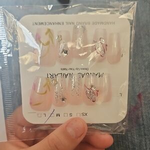 Handmade Nail Enhancement Set - Silver and Pink